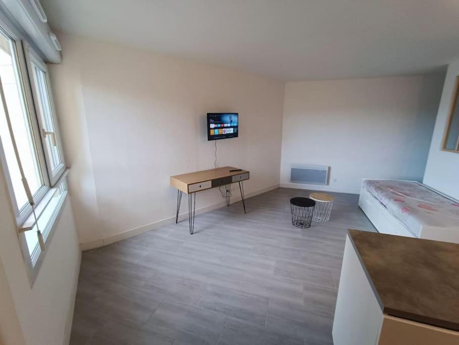 Appartement Tout Equipe 2 A 4 Couchages St Charles Marseille Bagian luar foto